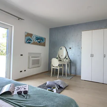 Villa Luxury With Pool Near The , Sea View, Extra Pool Heating Available *