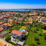 Luxury With Pool Near The , Sea View, Extra Pool Heating Available Вилла *