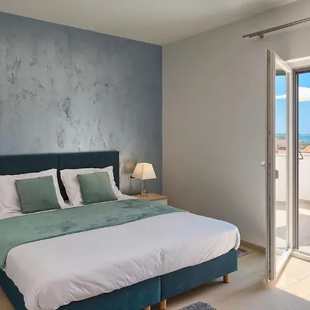 Luxury With Pool Near The , Sea View, Extra Pool Heating Available Willa Medulin