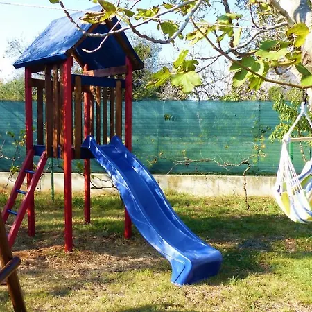 Luxury With Pool Near The , Sea View, Extra Pool Heating Available *