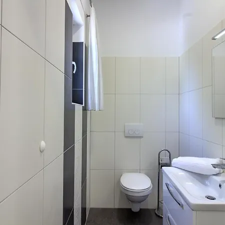 Luxury With Pool Near The , Sea View, Extra Pool Heating Available Willa *