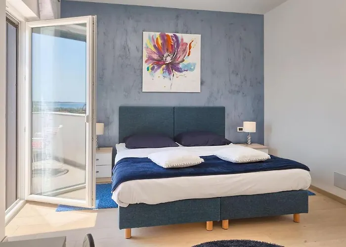 빌라 Luxury With Pool Near The , Sea View, Extra Pool Heating Available