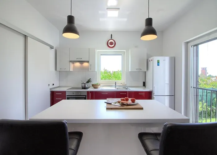 Villa Luxury With Pool Near The , Sea View, Extra Pool Heating Available *