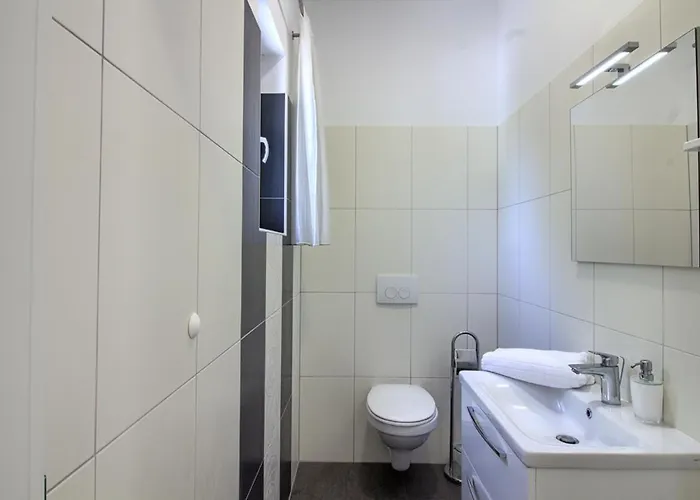 Luxury With Pool Near The , Sea View, Extra Pool Heating Available 빌라 *